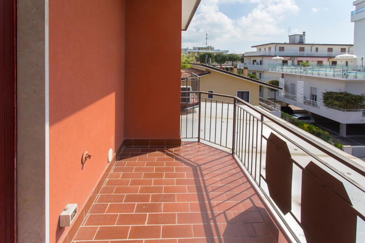 Monreale Lido di Jesolo Exterior foto